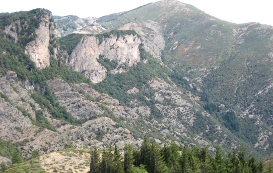 Massif escarpé du Caroux