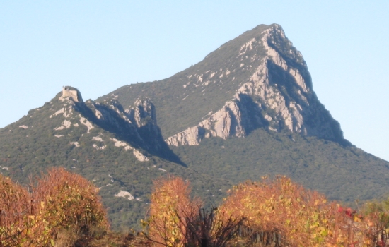 La montagne des hautes garrigues 