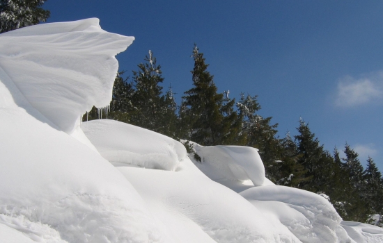Impressive snowdrift