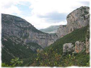 Cirque de l'Infernet access door to seranne
